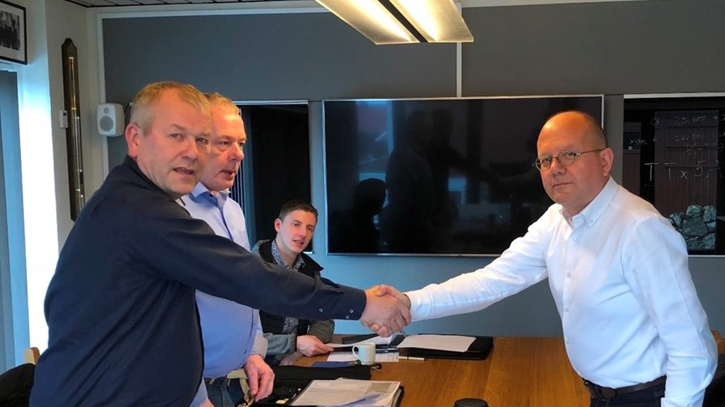 Semja við handverkarafeløgini