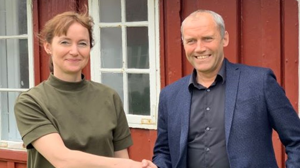 Føroya Tele vann útboðið um fartelefonsamskifti hjá landsfyrisitingini