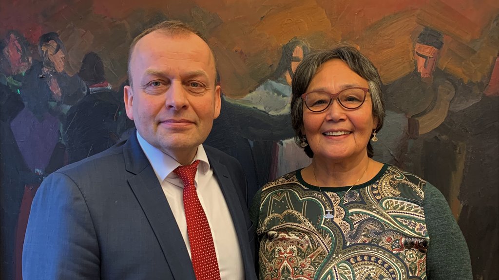 Grønlendski heilsumálaráðharrin vitjar Kaj Leo Holm Johannesen