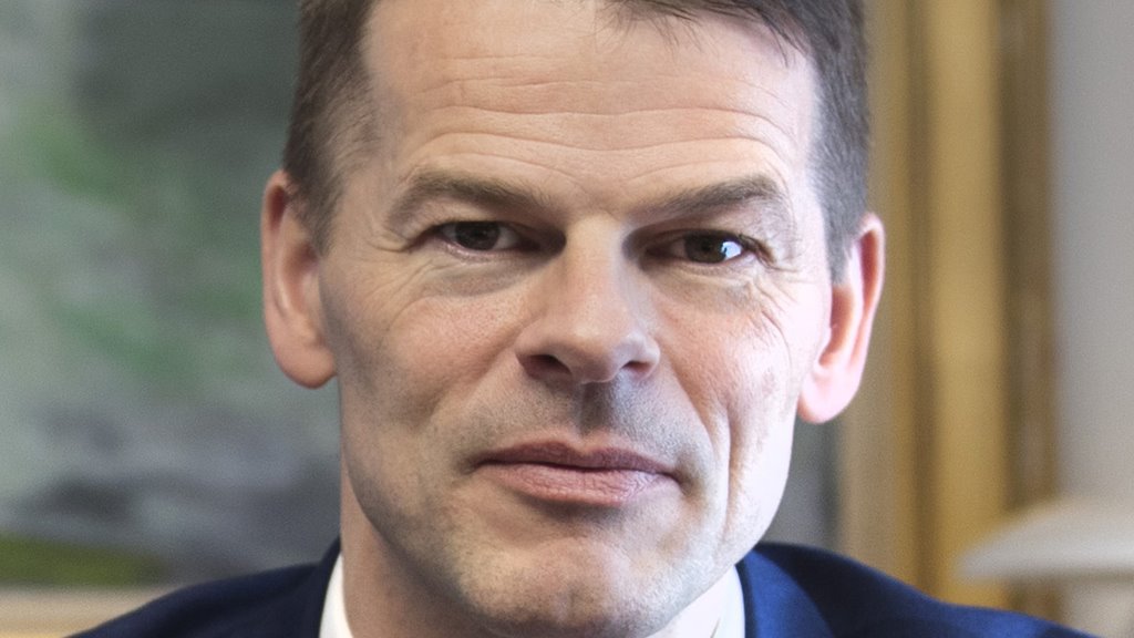 Kreppustýring avhongur av áliti