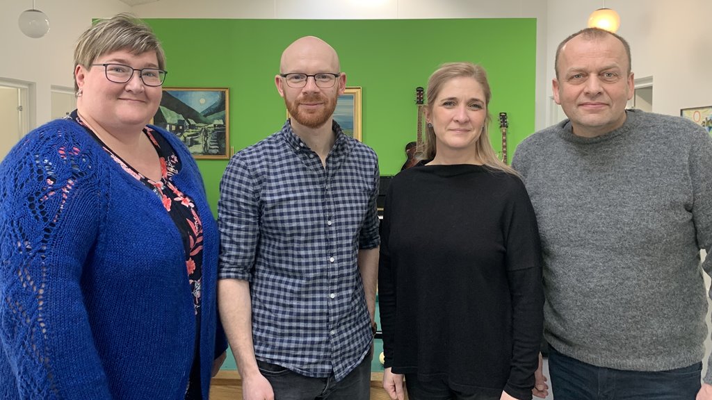 Heilsumálaráðið á vitjan á Blákrossheiminum