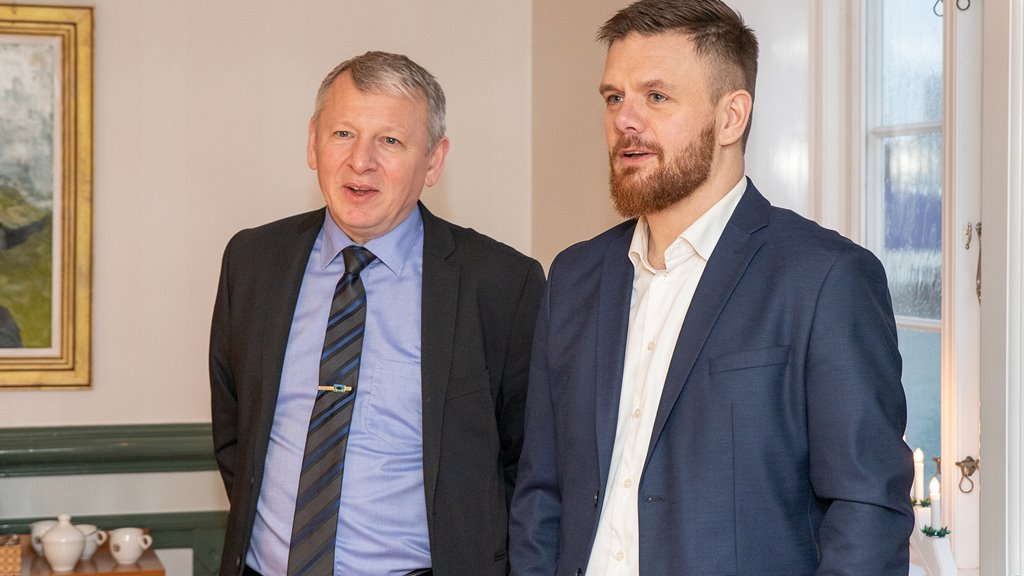 Løgmaður sett nýggj landsstýrisfólk