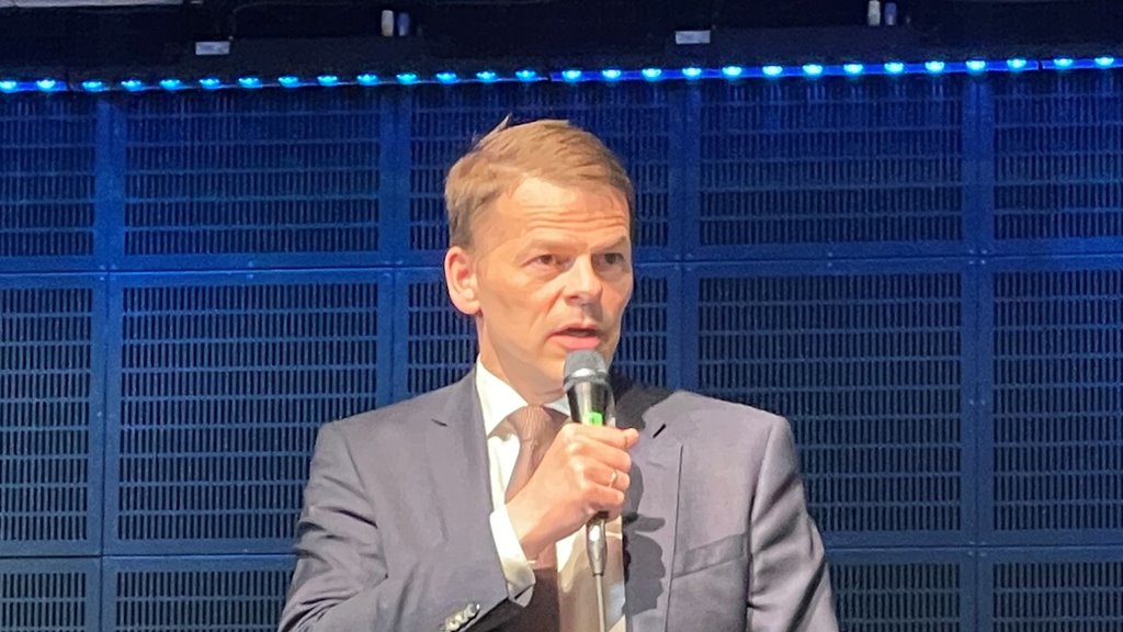 Kærleiki, nærleiki, tryggleiki