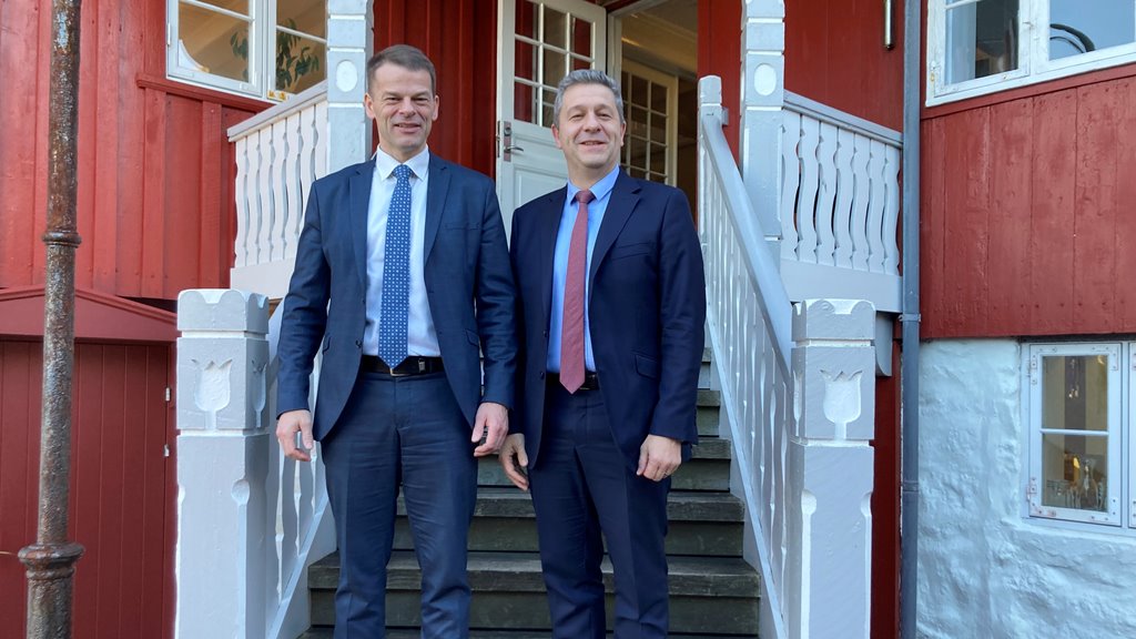 Føroyar og Frakland hava fleiri mál í felag