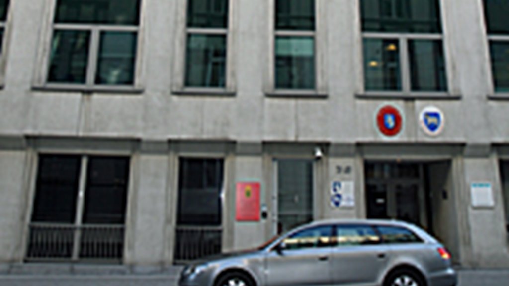 Enn ber til at gerast starvslesandi í Brússel og Keypmannahavn